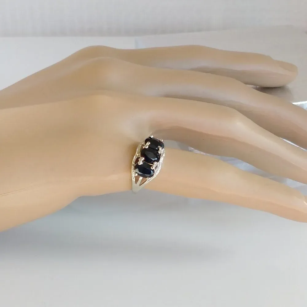 Midnight Blue Sapphire 2 Carats tw Ring Size 7